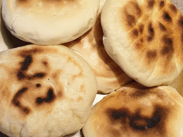 Batbout – Pain marocain délicieux