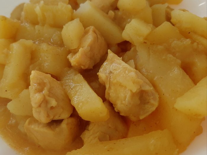 Curry poulet pommes de terre