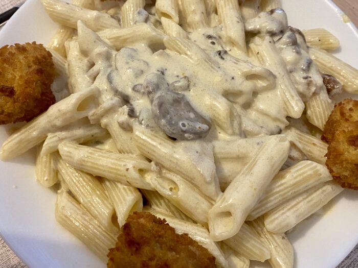 Pâtes sauce mozzarella champignons